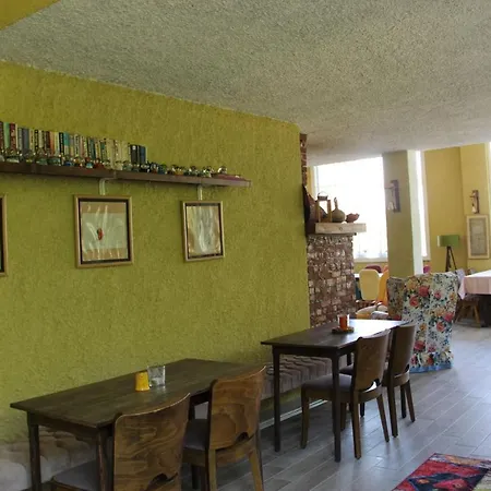 Comfy Apart W Shared Pool Near Kusadasi In Selcuk Couette-café